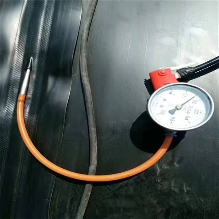 HDPE土工膜施工部位處理不當(dāng)會出現(xiàn)什么現(xiàn)象？